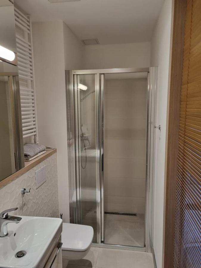 Wolska Blisko Centrum Wifi, Ac, Parking, In Very Close To The Center Apartment Warschau